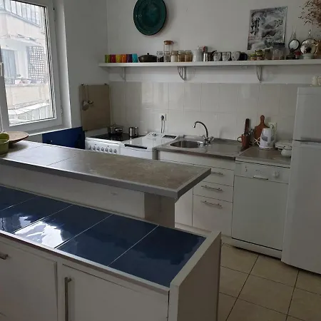 July In City Center Apartment Varna